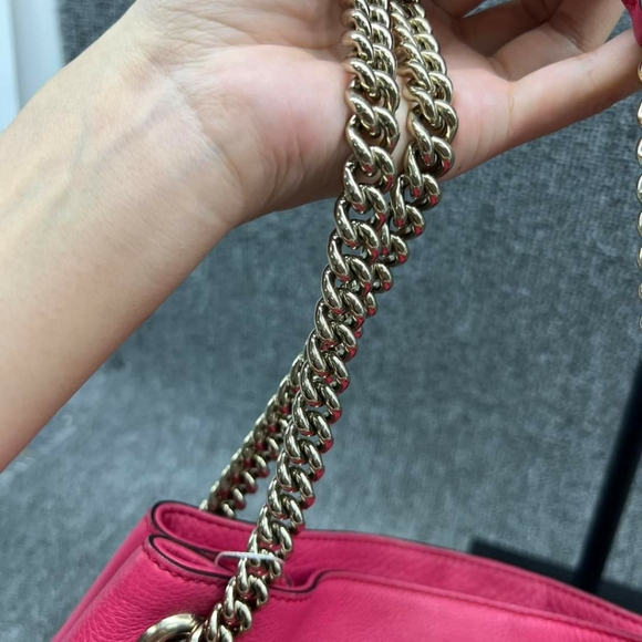 100% Authentic GUCCI Soho Chain Pink Leather Shoulder Bag - Picture 4 of 14
